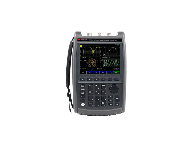 N9923A FieldFox 手持式射频矢量网络分析仪，4 GHz 和 6 GHz